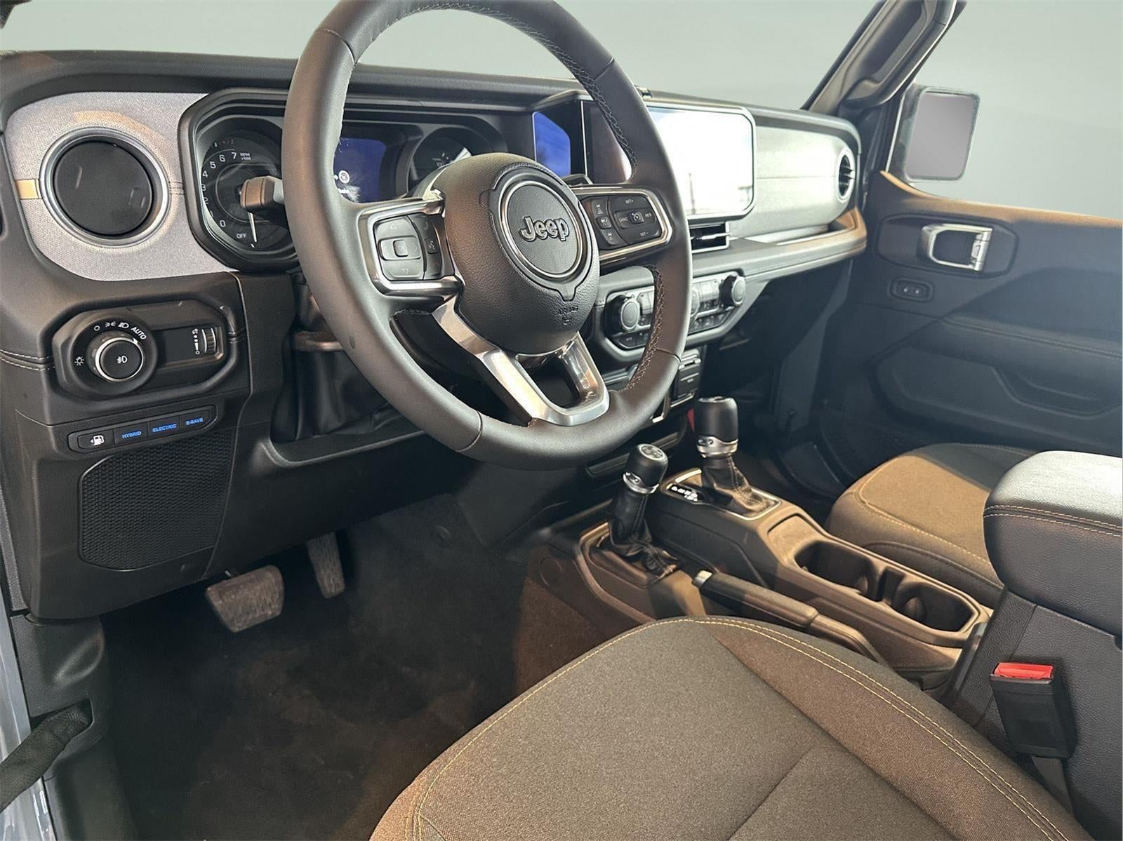 2025 Jeep Wrangler 4xe Sahara