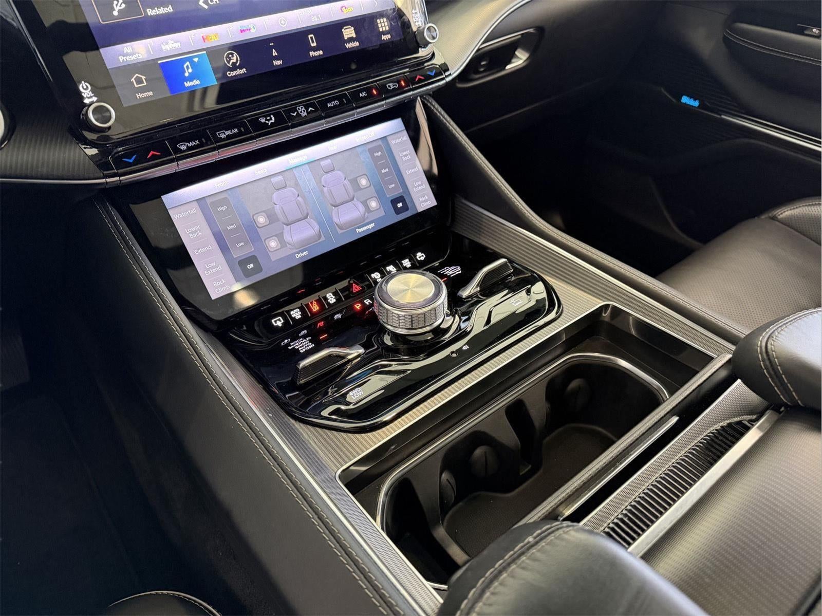 2023 Jeep Grand Wagoneer Series II Obsidian