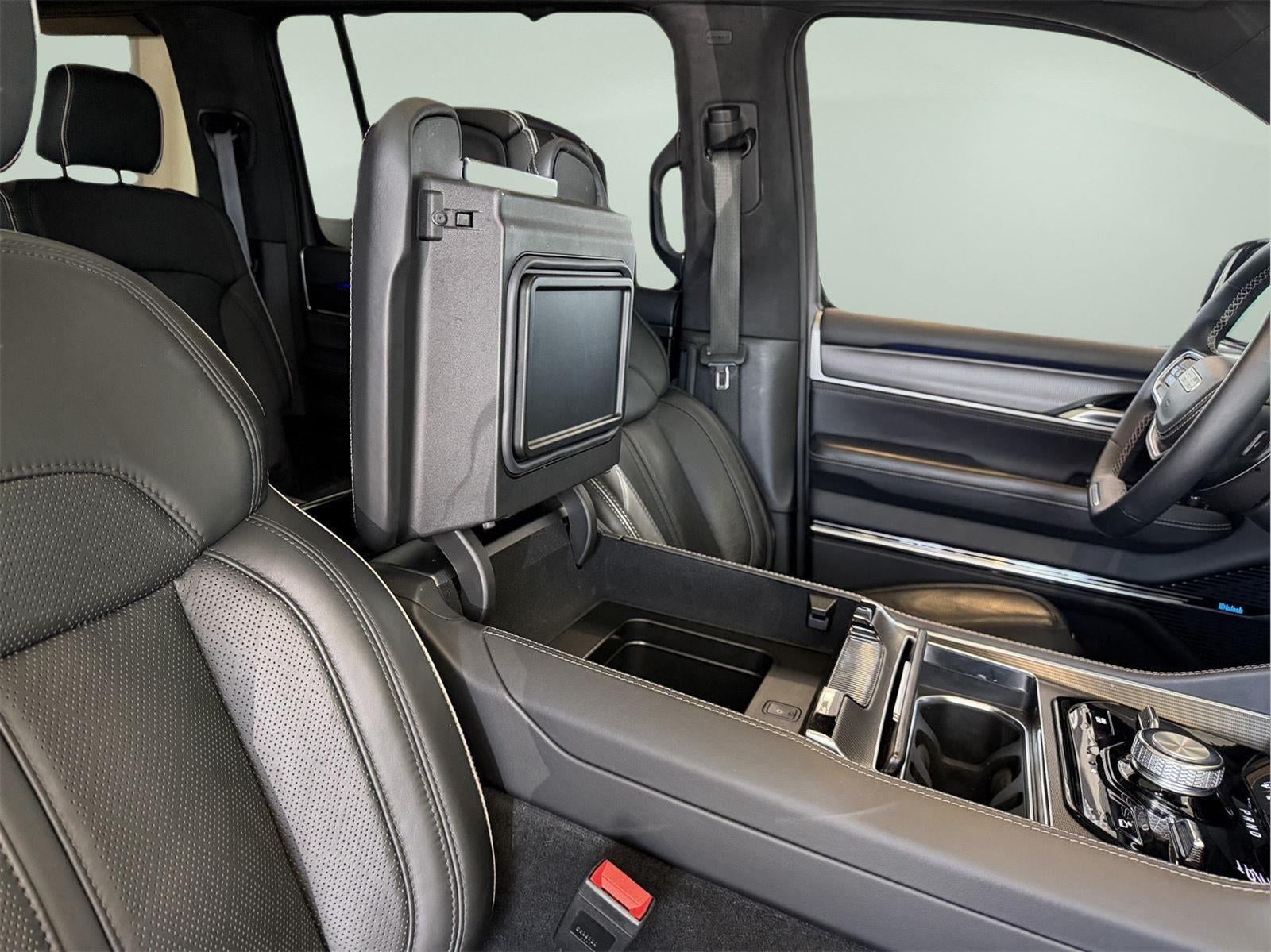 2023 Jeep Grand Wagoneer Series II Obsidian