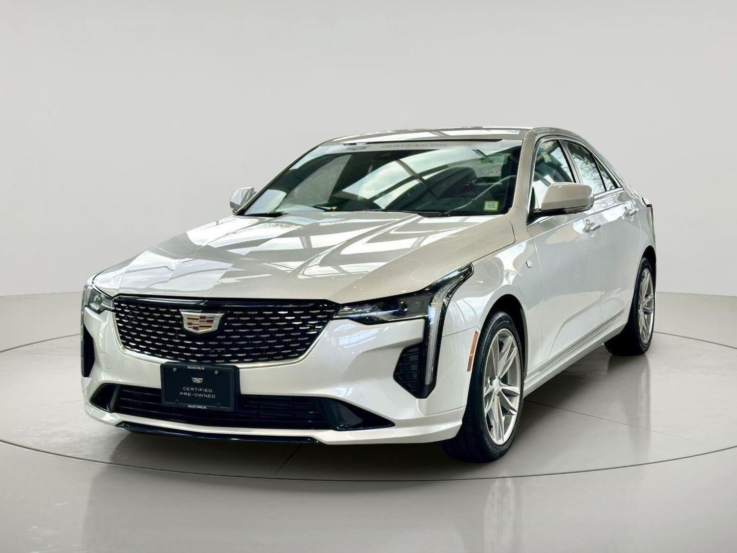2024 Cadillac CT4 Luxury