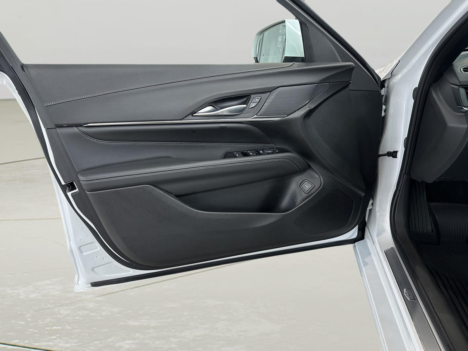 2024 Cadillac CT4 Luxury