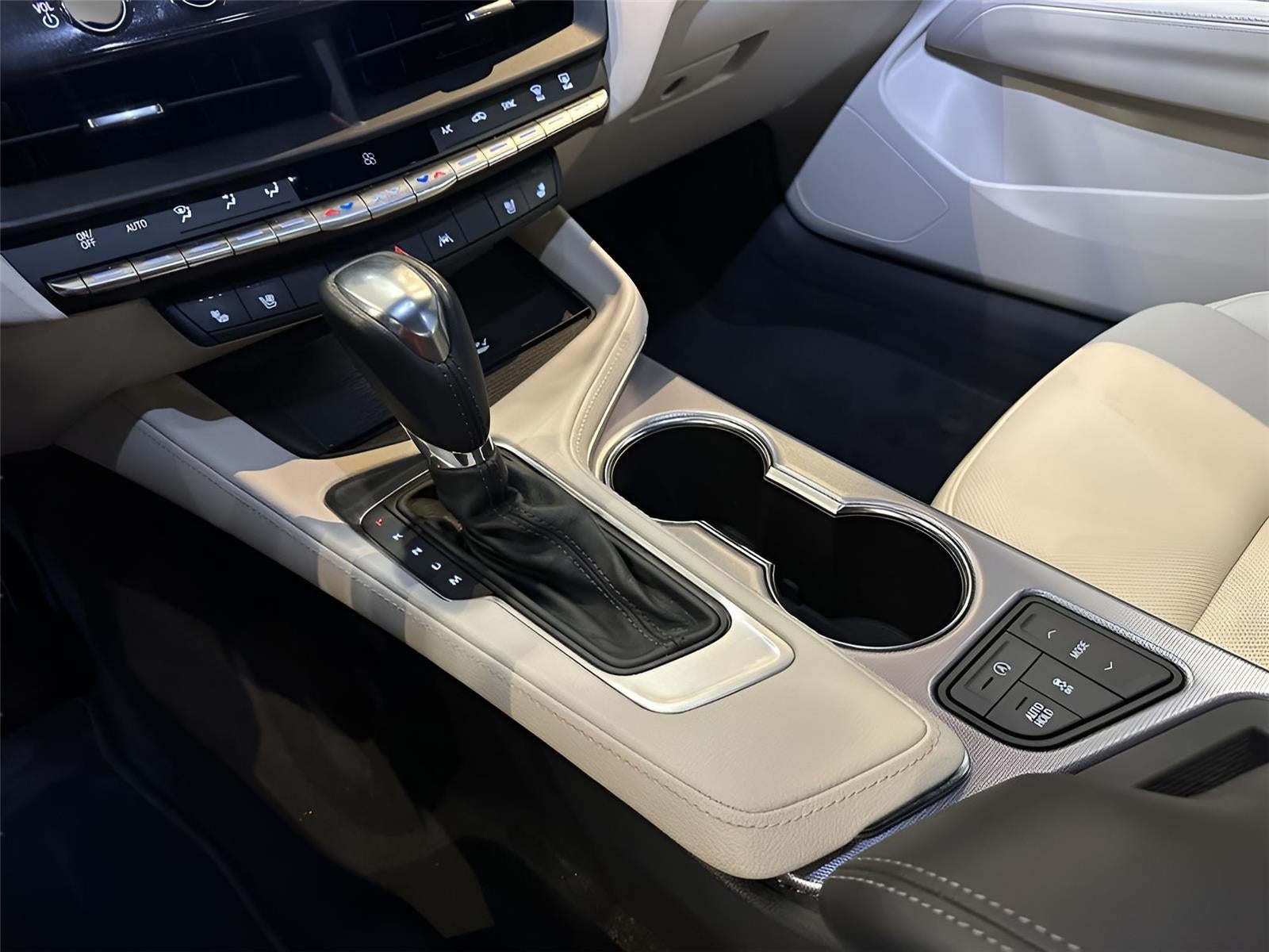 2023 Cadillac CT4 Premium Luxury