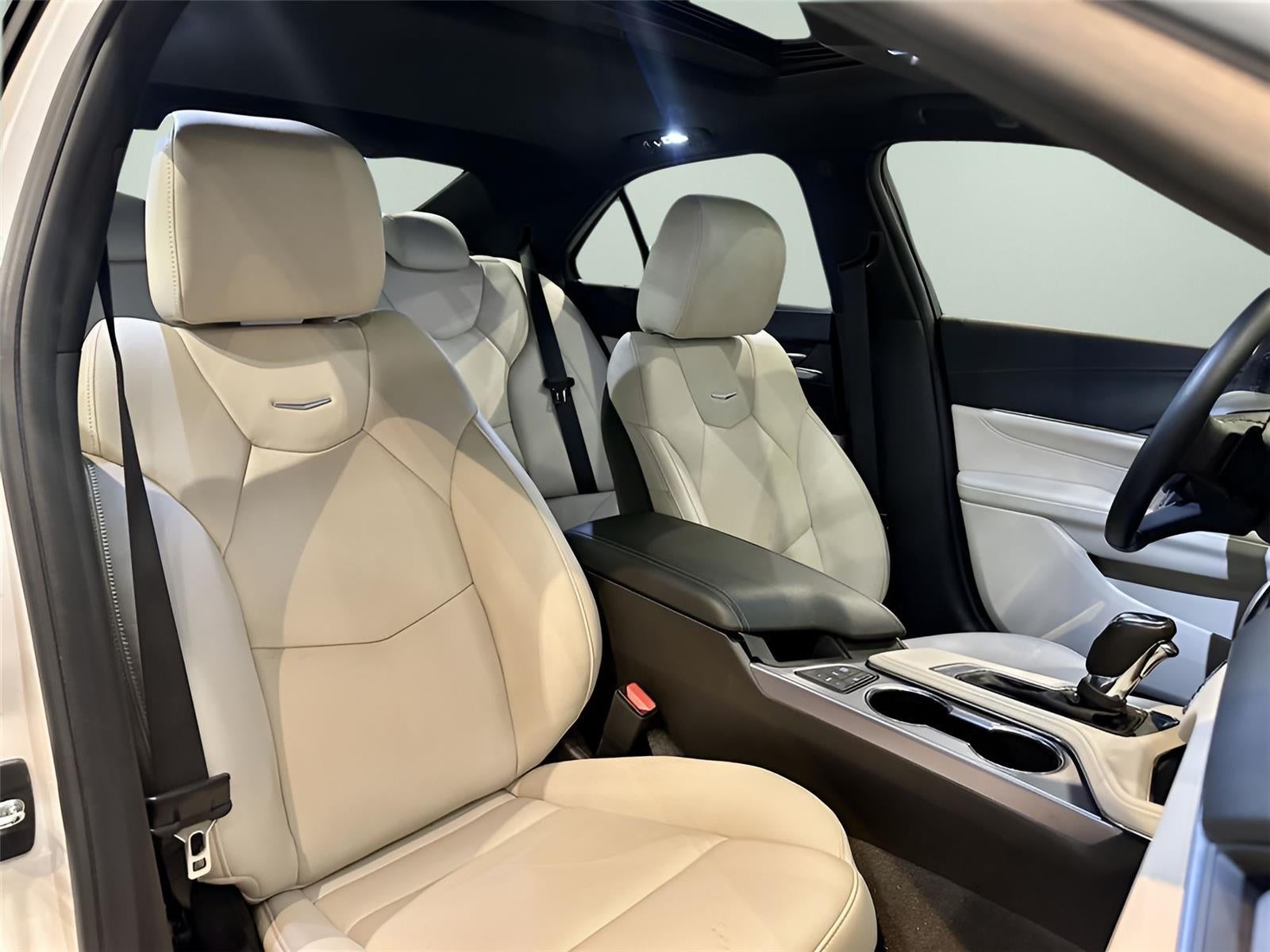 2023 Cadillac CT4 Premium Luxury