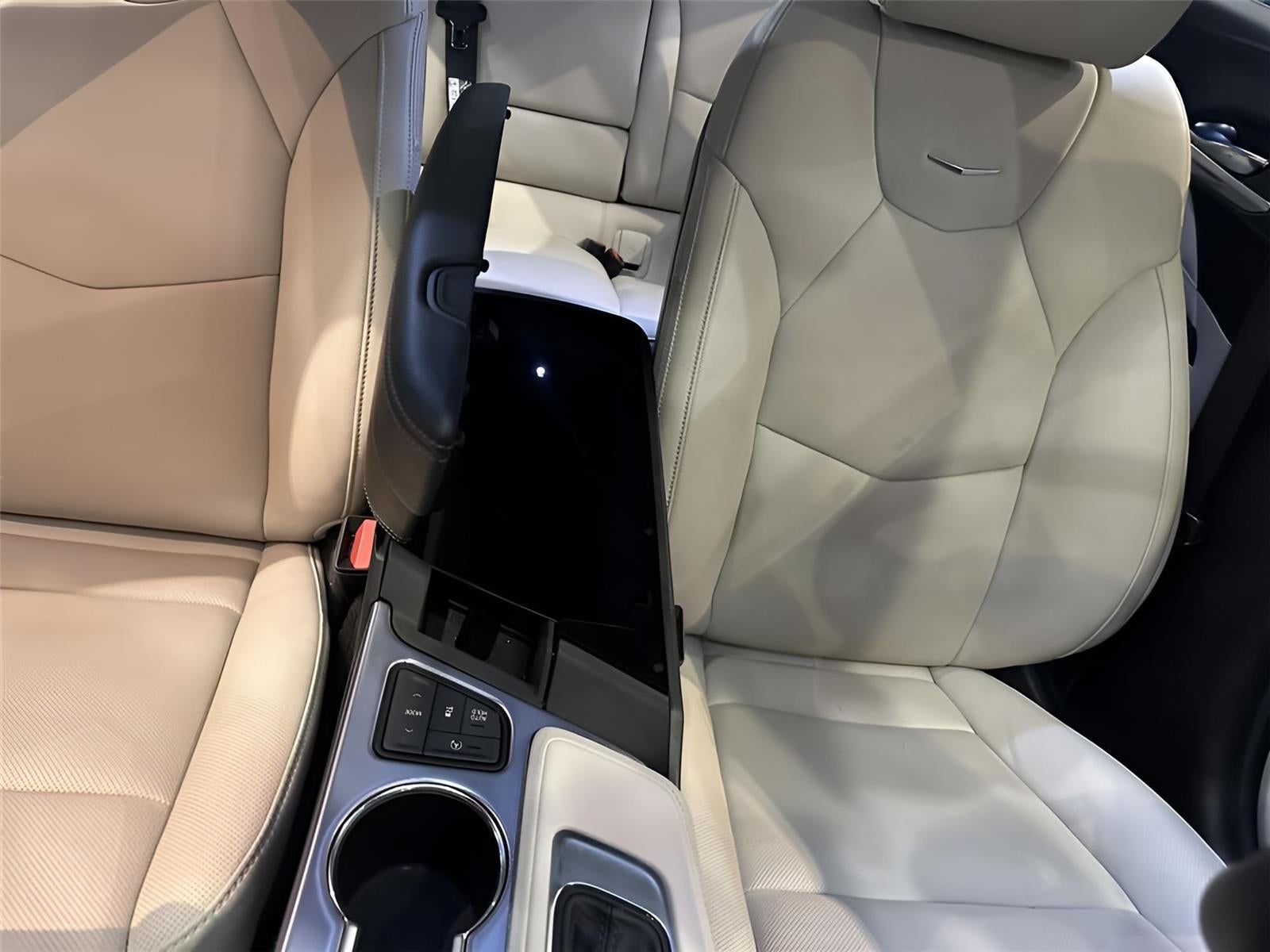 2023 Cadillac CT4 Premium Luxury