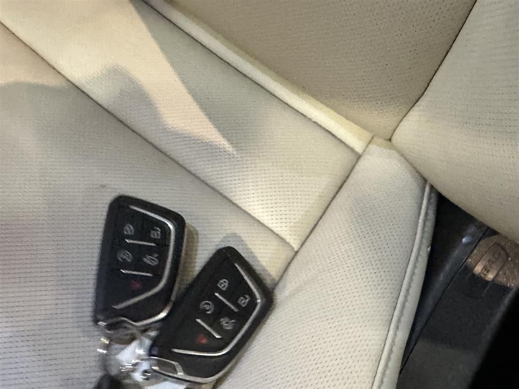 2023 Cadillac CT4 Premium Luxury