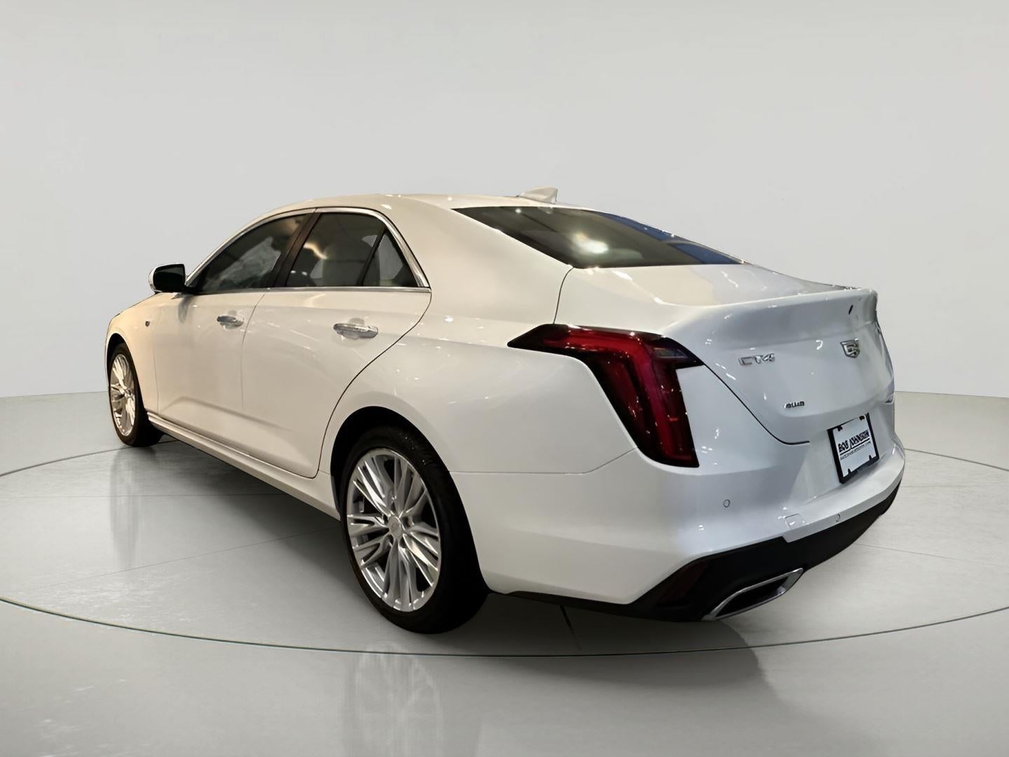 2023 Cadillac CT4 Premium Luxury