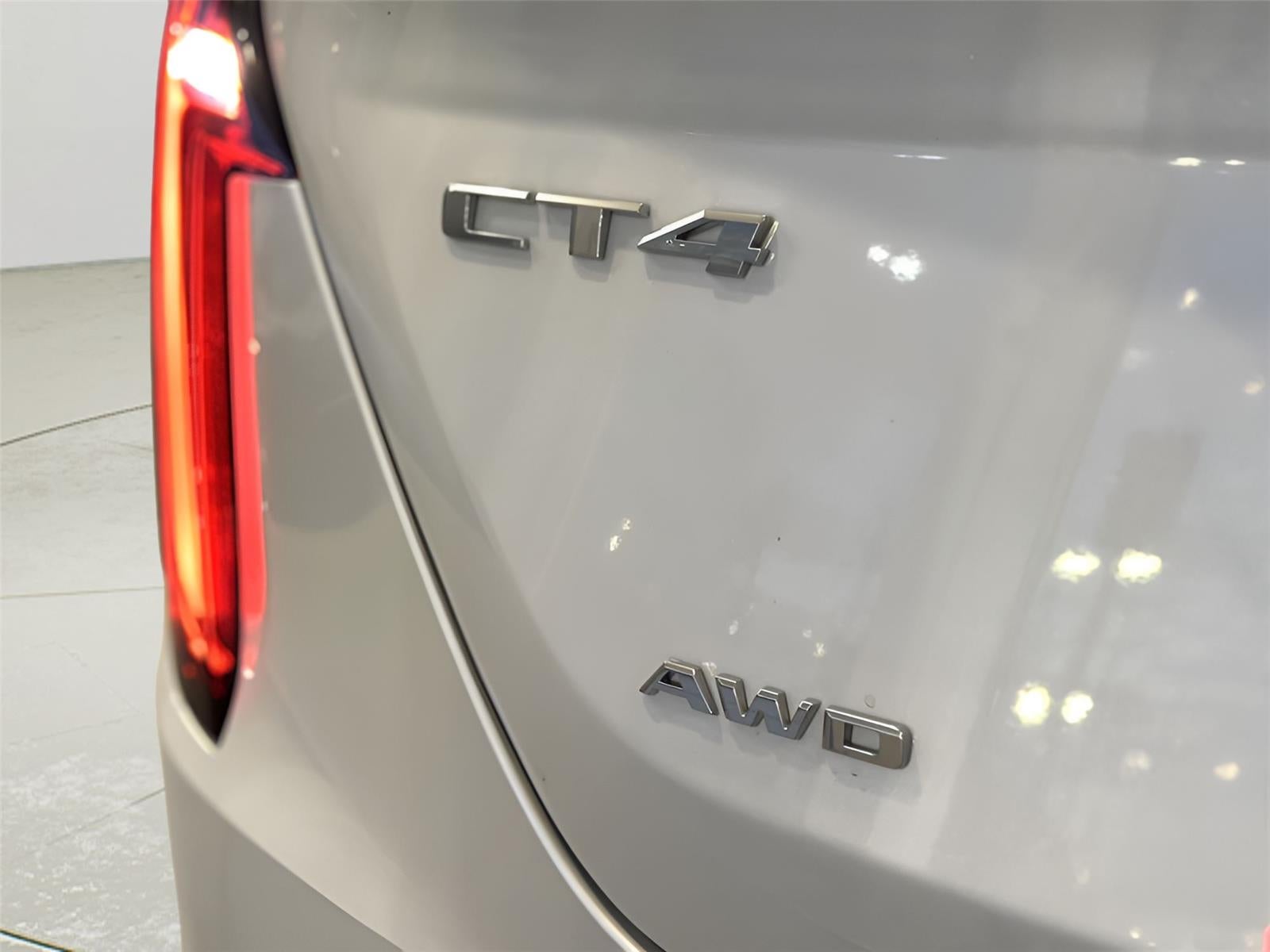 2023 Cadillac CT4 Premium Luxury