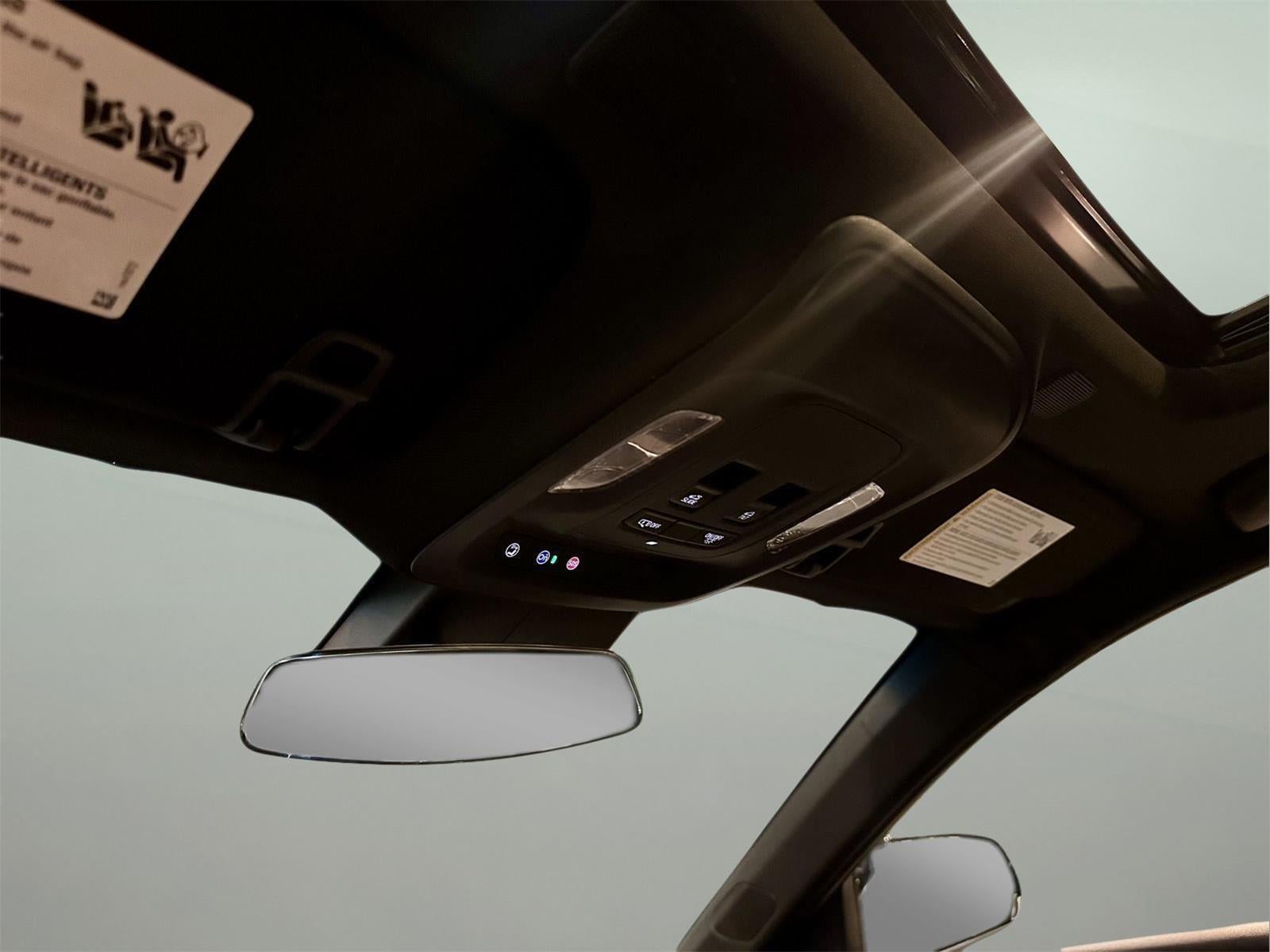 2023 Cadillac CT4 Luxury