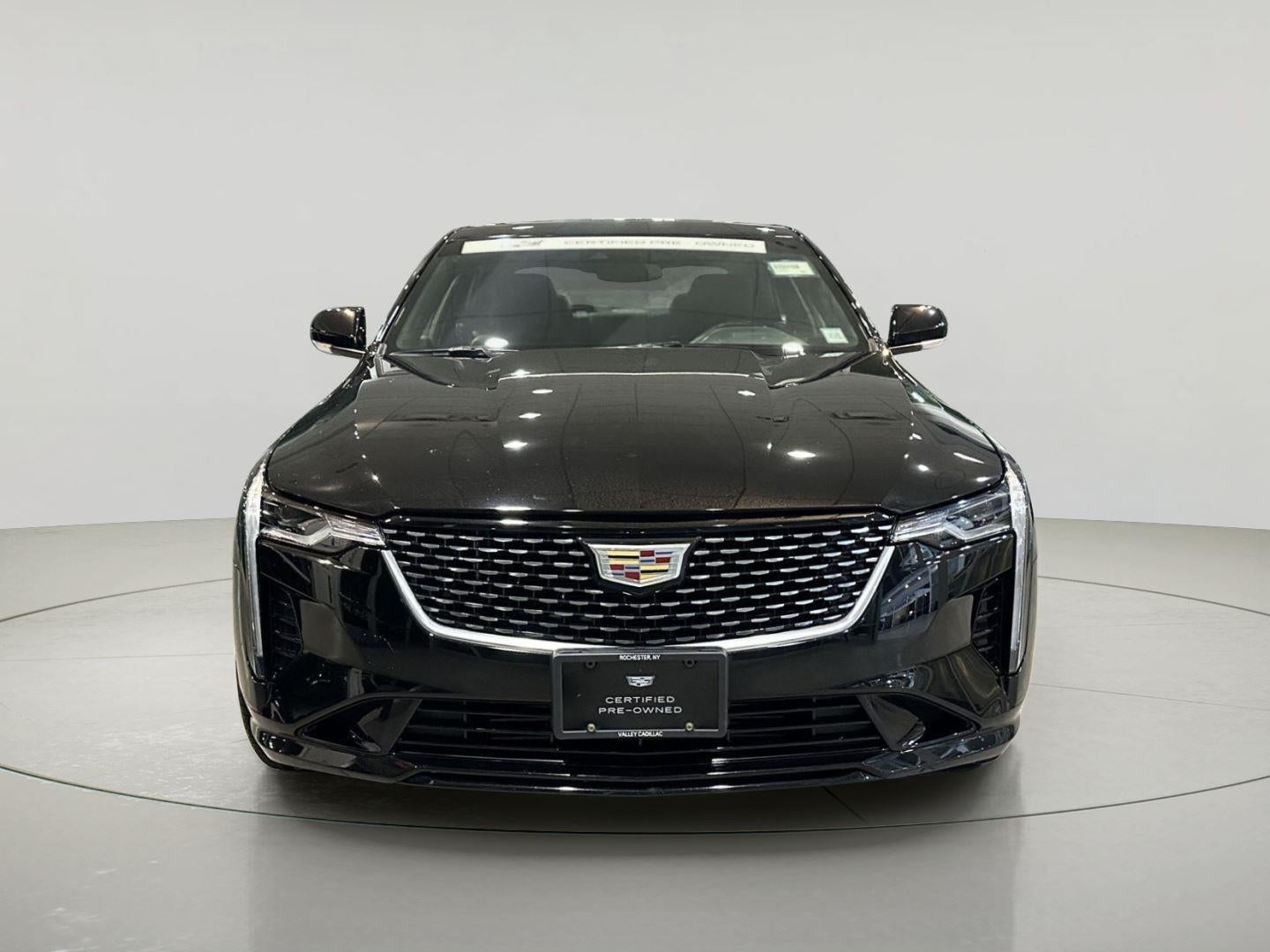 2023 Cadillac CT4 Luxury