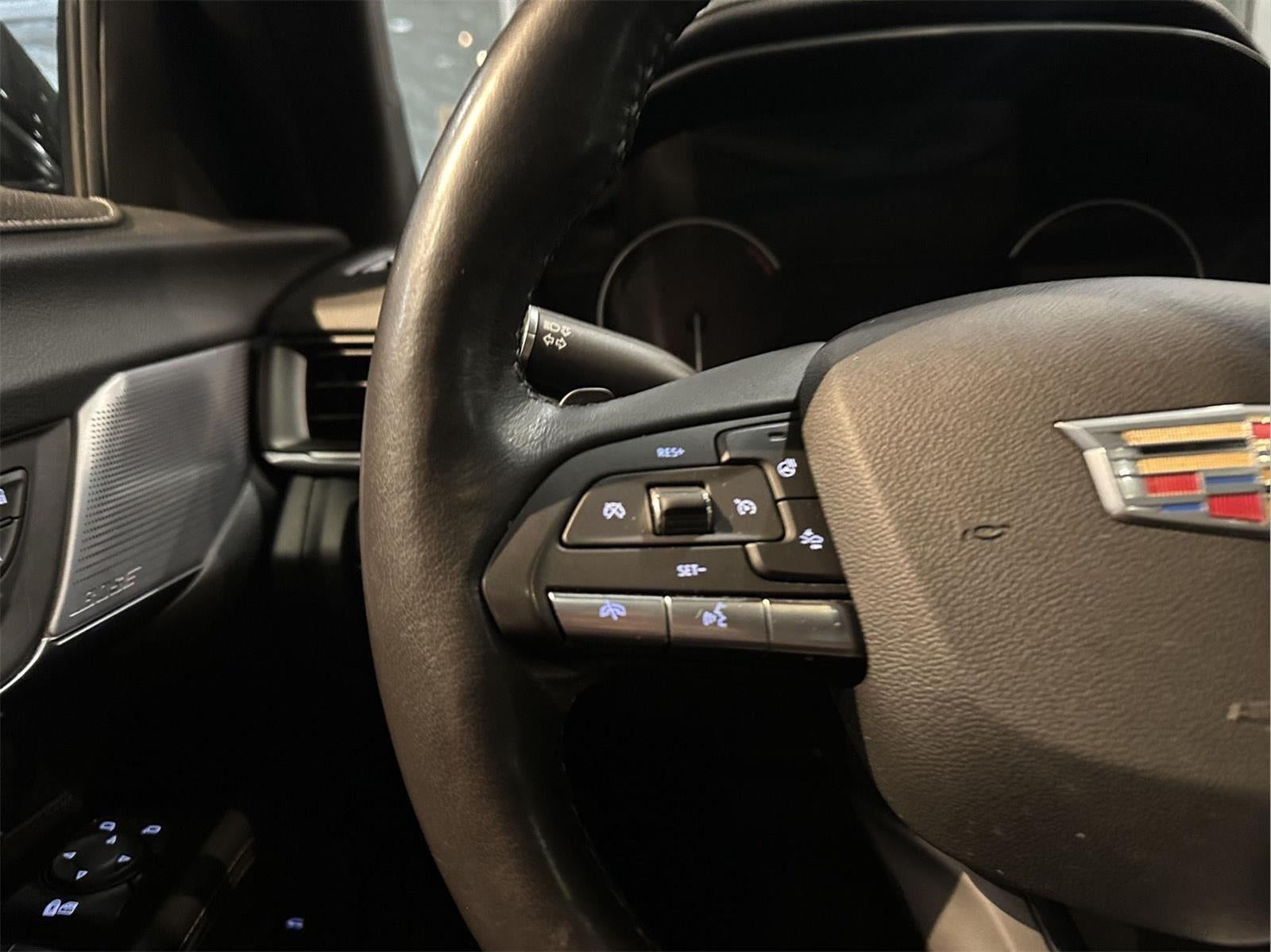 2023 Cadillac CT4 Luxury