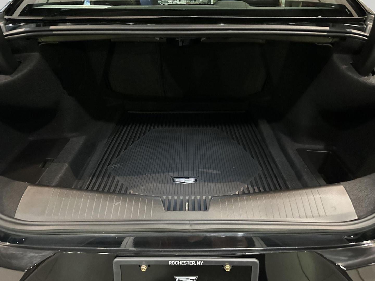 2023 Cadillac CT4 Luxury