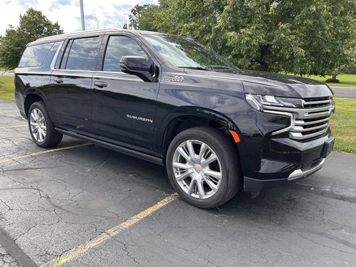2023 Chevrolet Suburban High Country