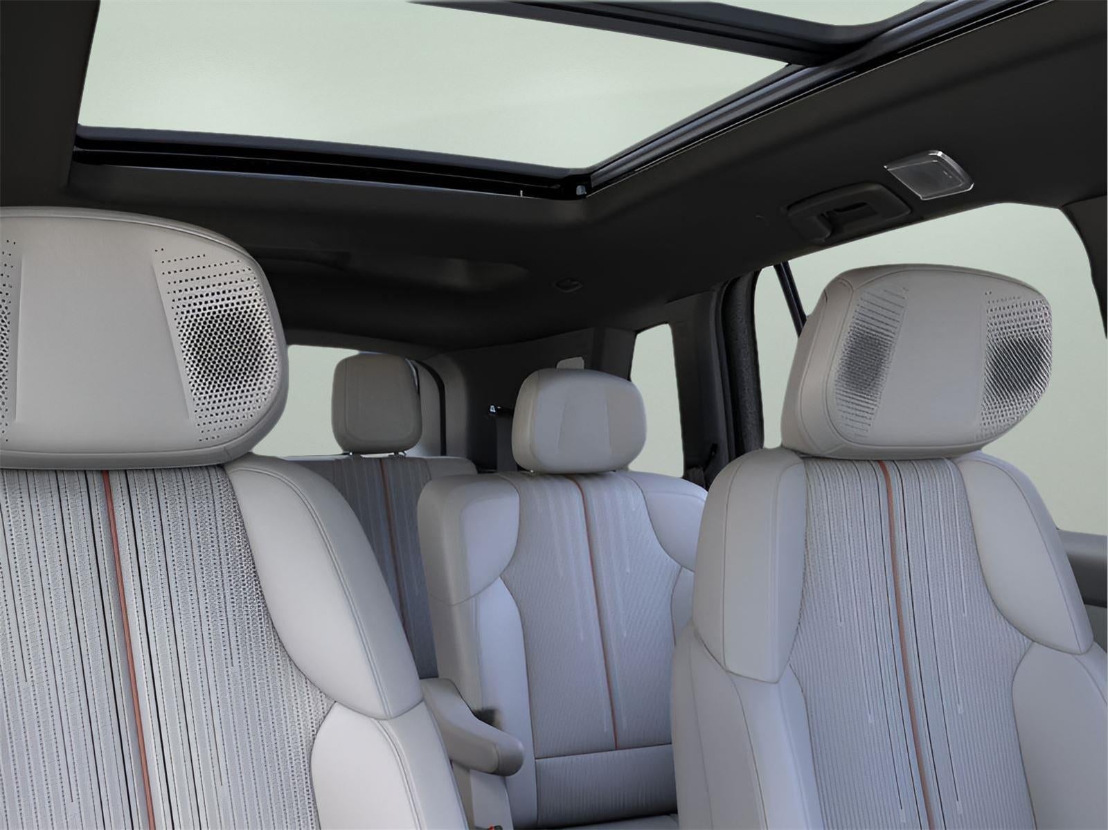 2026 Cadillac VISTIQ Luxury