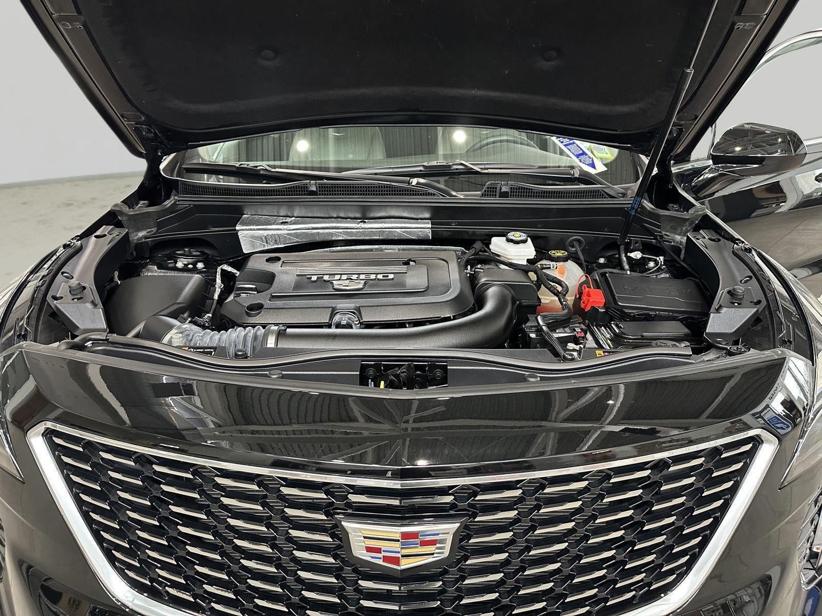 2023 Cadillac XT4 Luxury