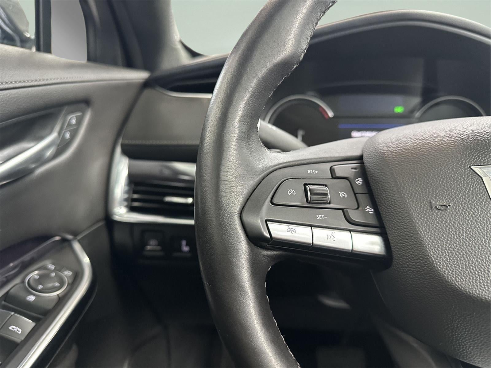 2023 Cadillac XT4 Luxury