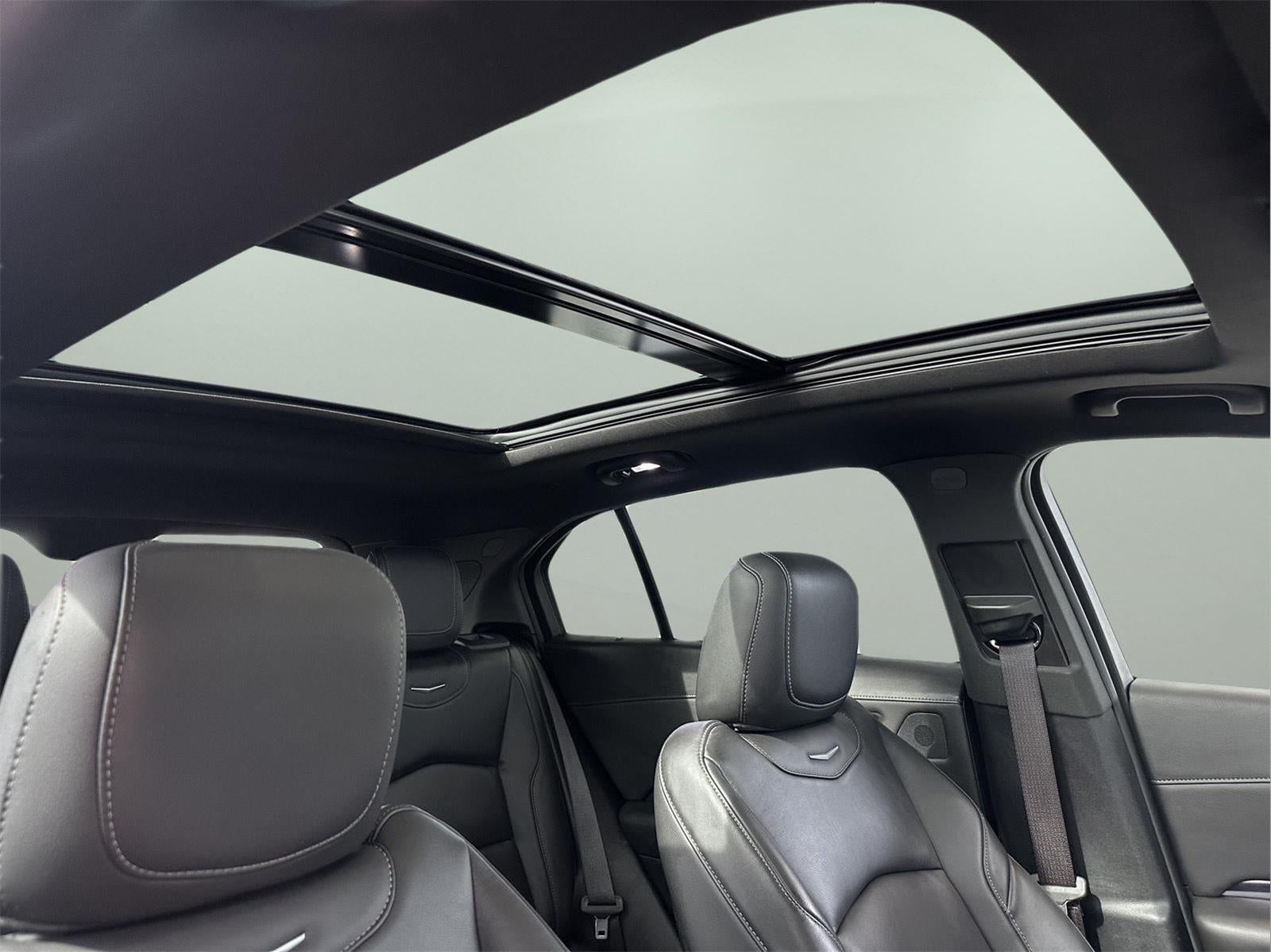2023 Cadillac XT4 Luxury