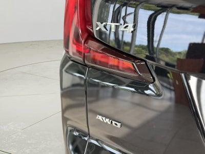 2023 Cadillac XT4 Luxury