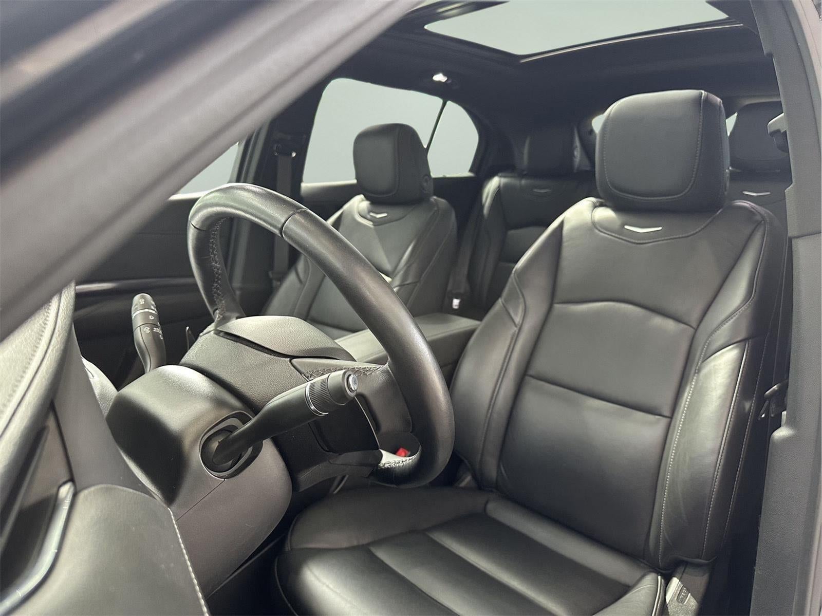 2023 Cadillac XT4 Luxury
