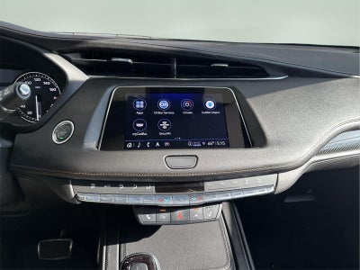 2022 Cadillac XT4 Luxury