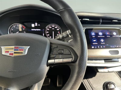 2022 Cadillac XT4 Luxury