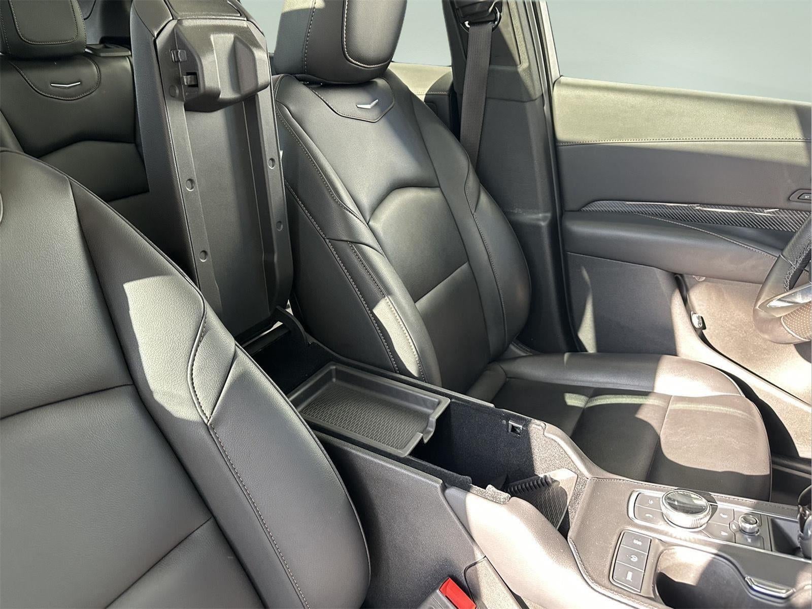 2022 Cadillac XT4 Luxury