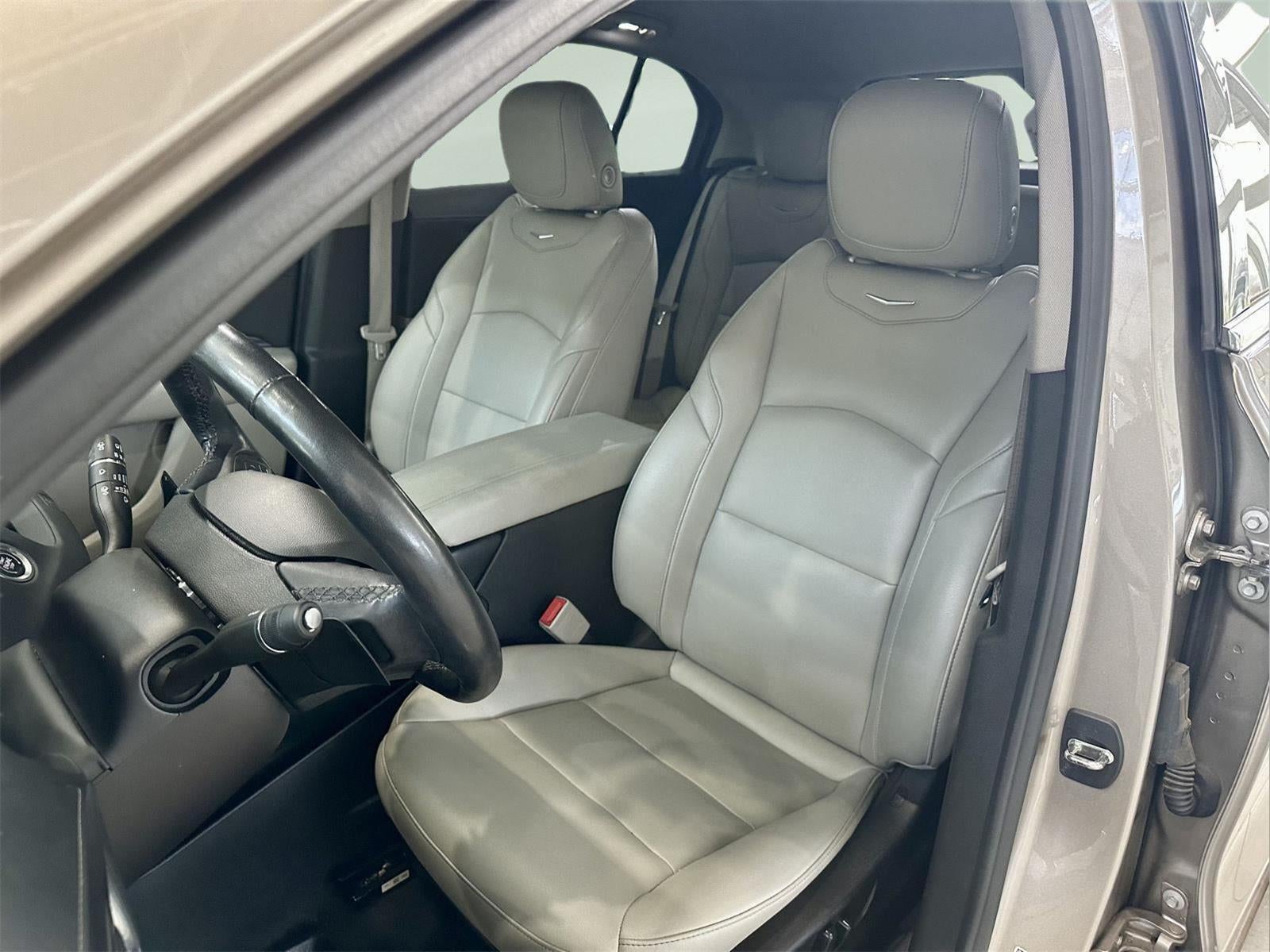 2023 Cadillac XT4 Luxury