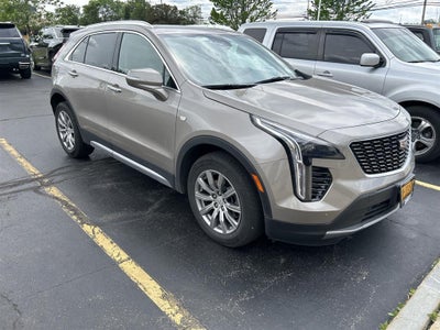 2023 Cadillac XT4 Premium Luxury