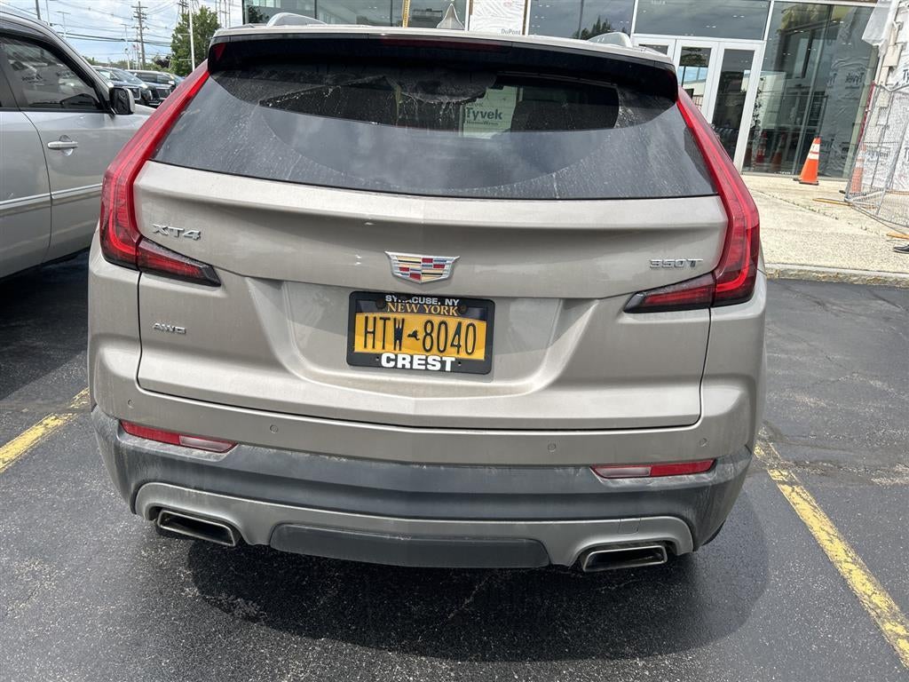 2023 Cadillac XT4 Premium Luxury