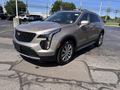 2023 Cadillac XT4 Premium Luxury