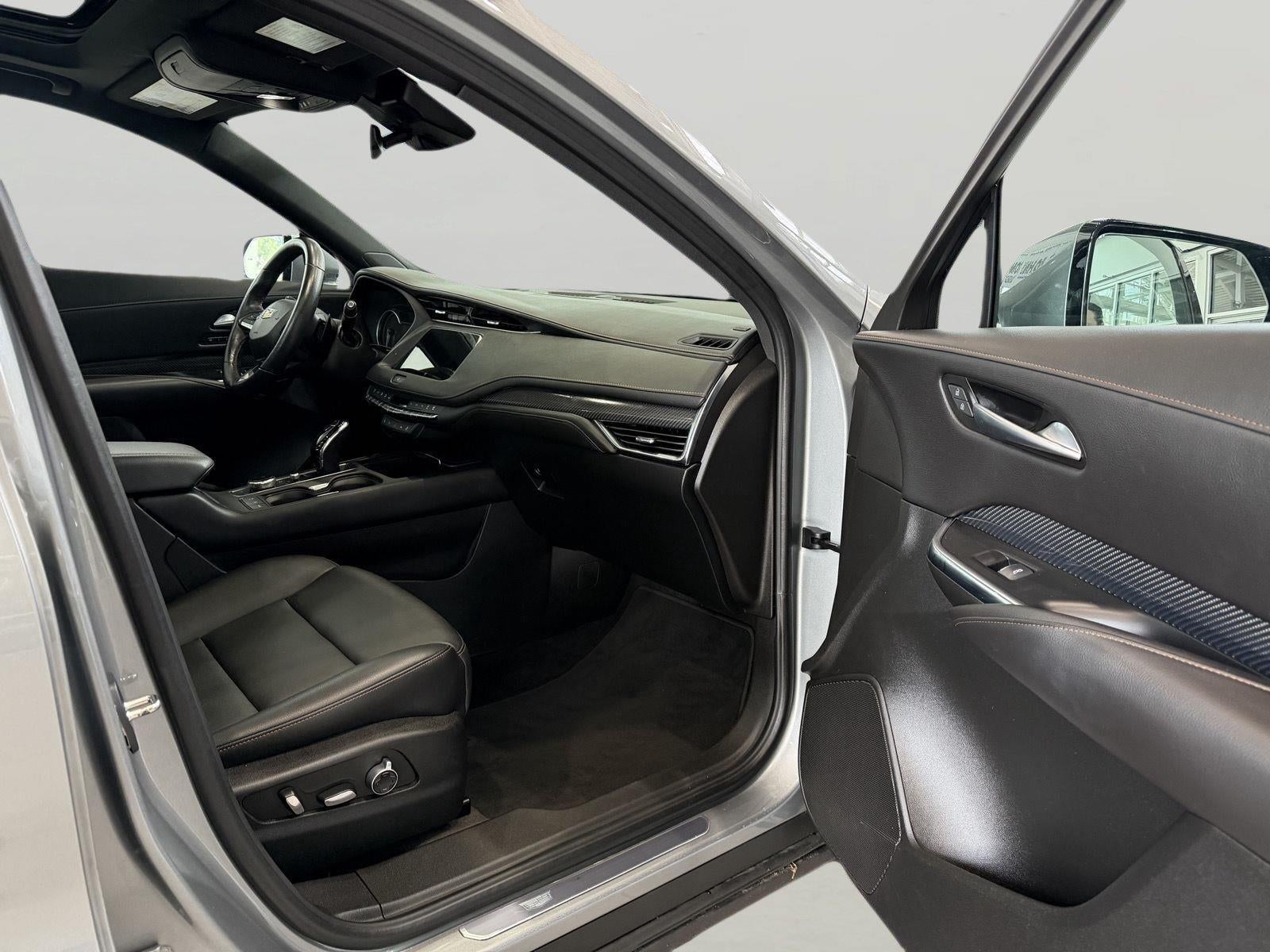 2023 Cadillac XT4 AWD Sport