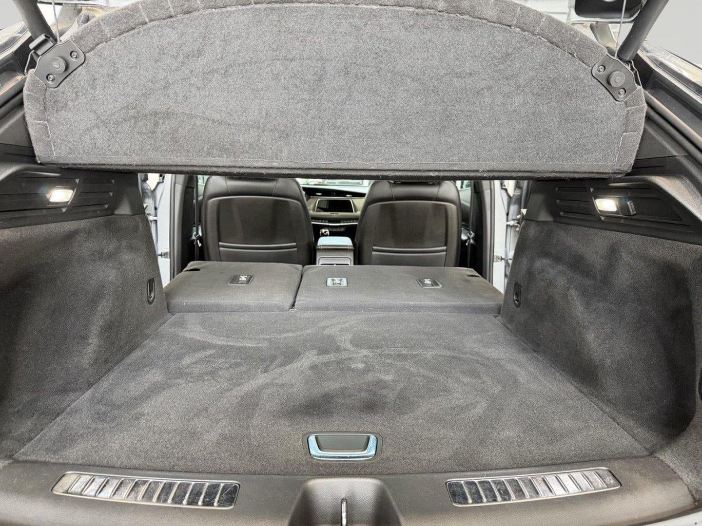 2023 Cadillac XT4 AWD Sport