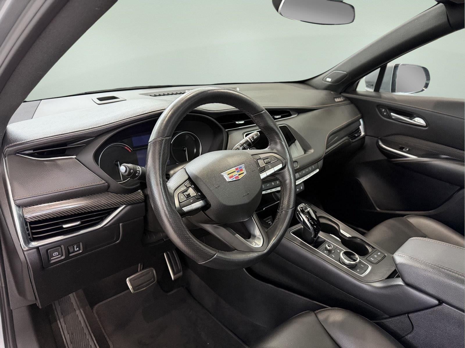 2023 Cadillac XT4 AWD Sport