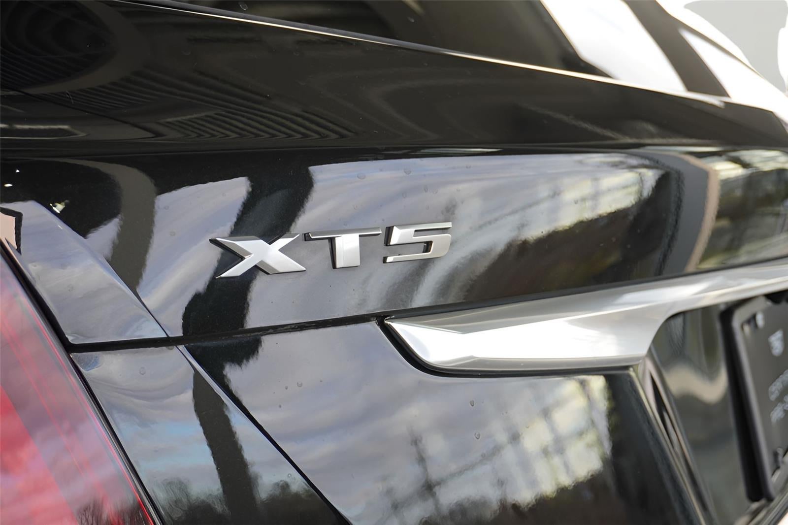 2024 Cadillac XT5 Luxury