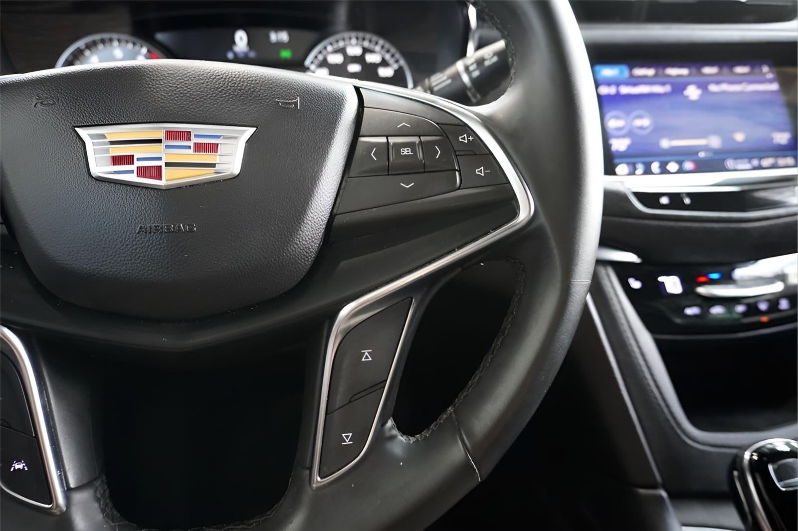 2024 Cadillac XT5 Luxury