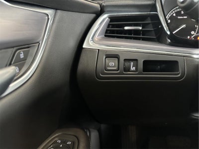 2025 Cadillac XT5 Luxury