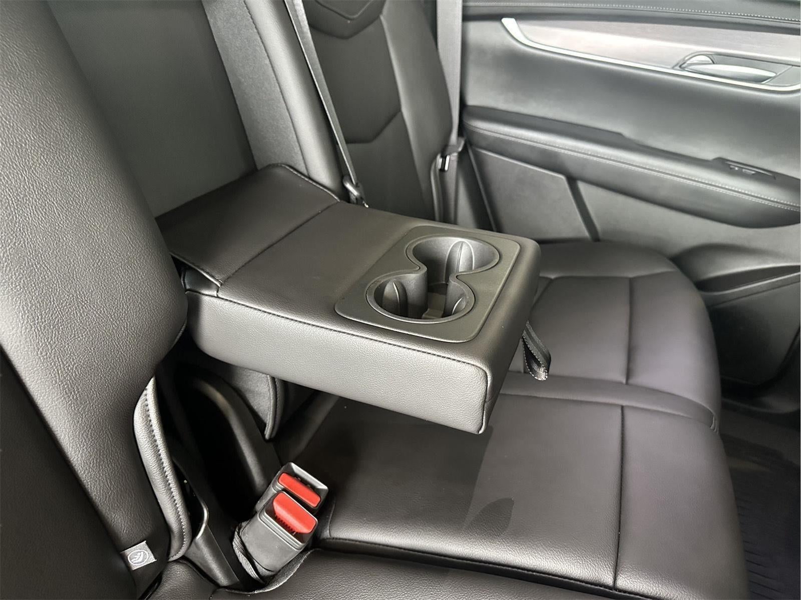 2025 Cadillac XT5 Luxury