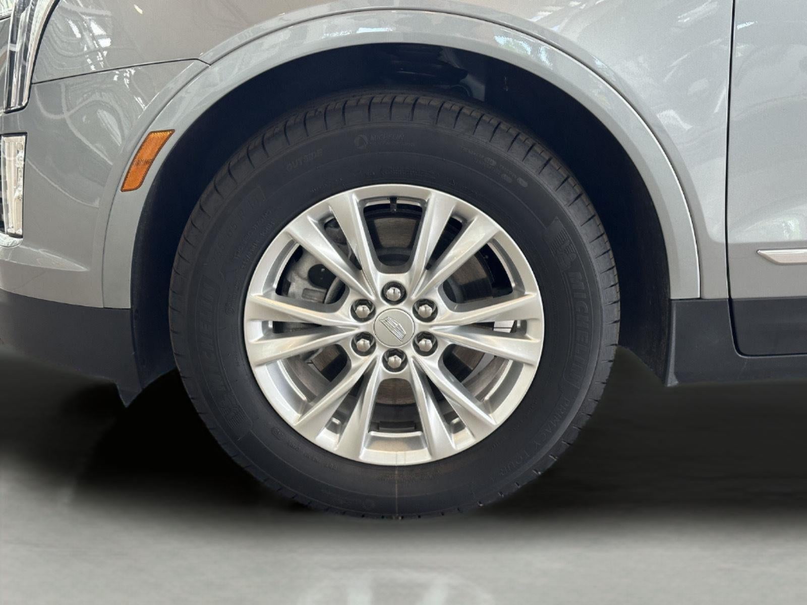 2025 Cadillac XT5 Luxury