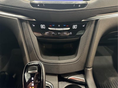2023 Cadillac XT5 Luxury
