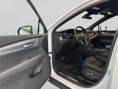 2023 Cadillac XT5 Luxury