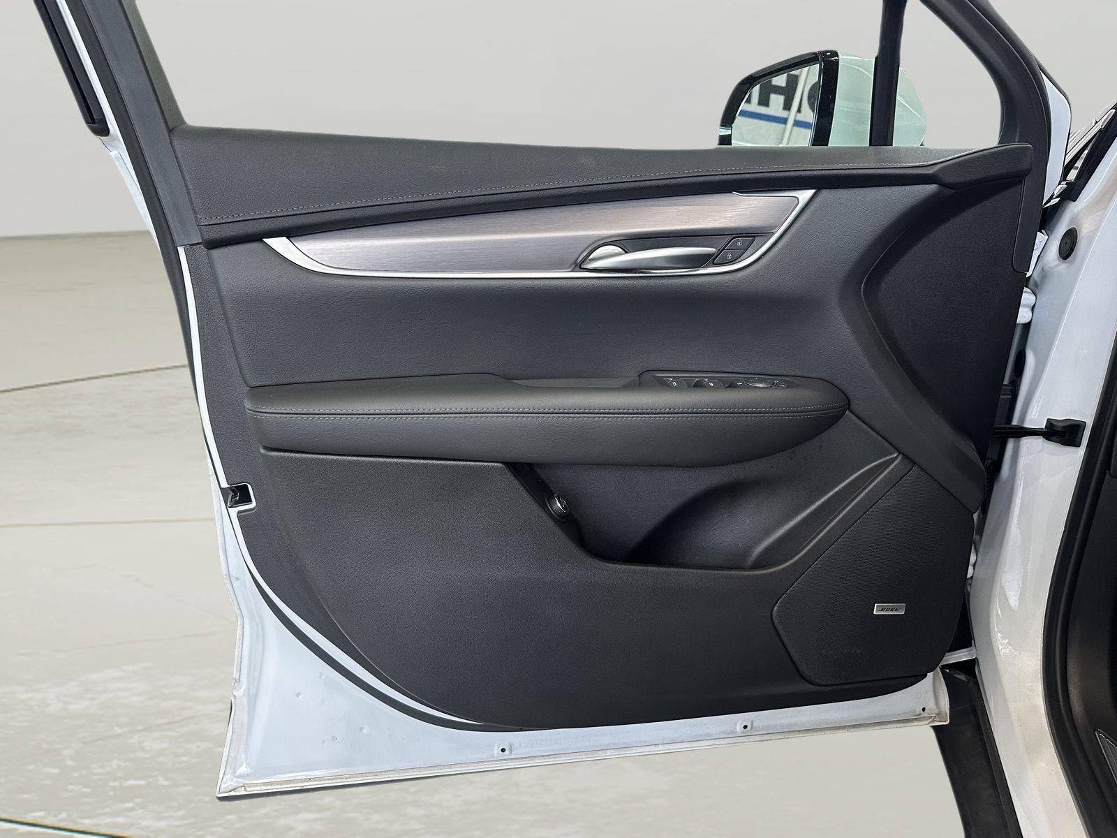 2023 Cadillac XT5 Luxury