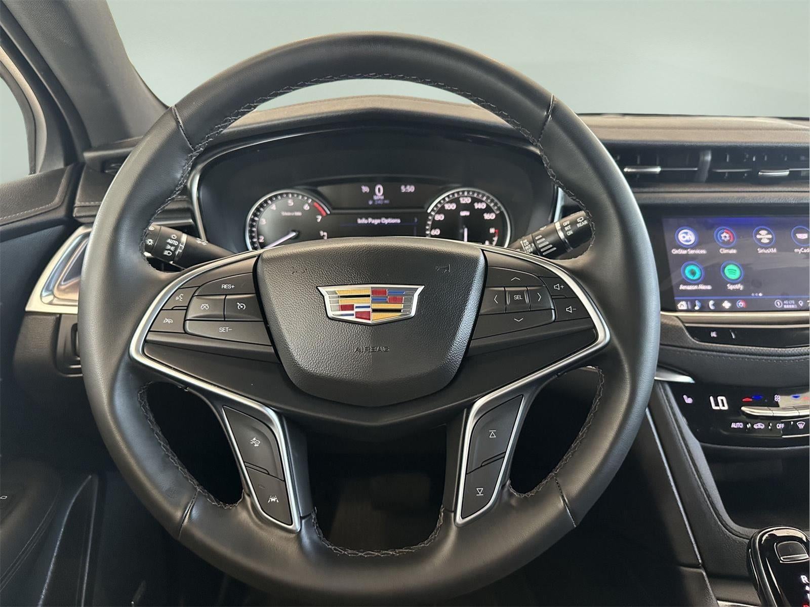 2024 Cadillac XT5 Luxury