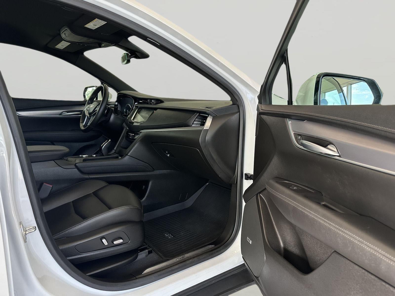 2024 Cadillac XT5 Luxury