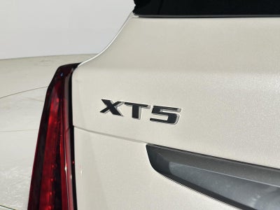 2024 Cadillac XT5 Luxury