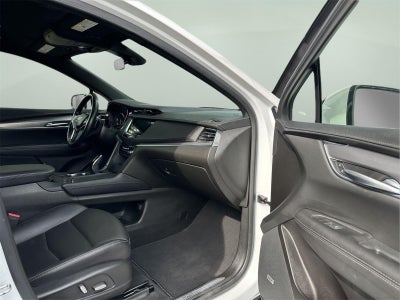 2023 Cadillac XT5 Luxury