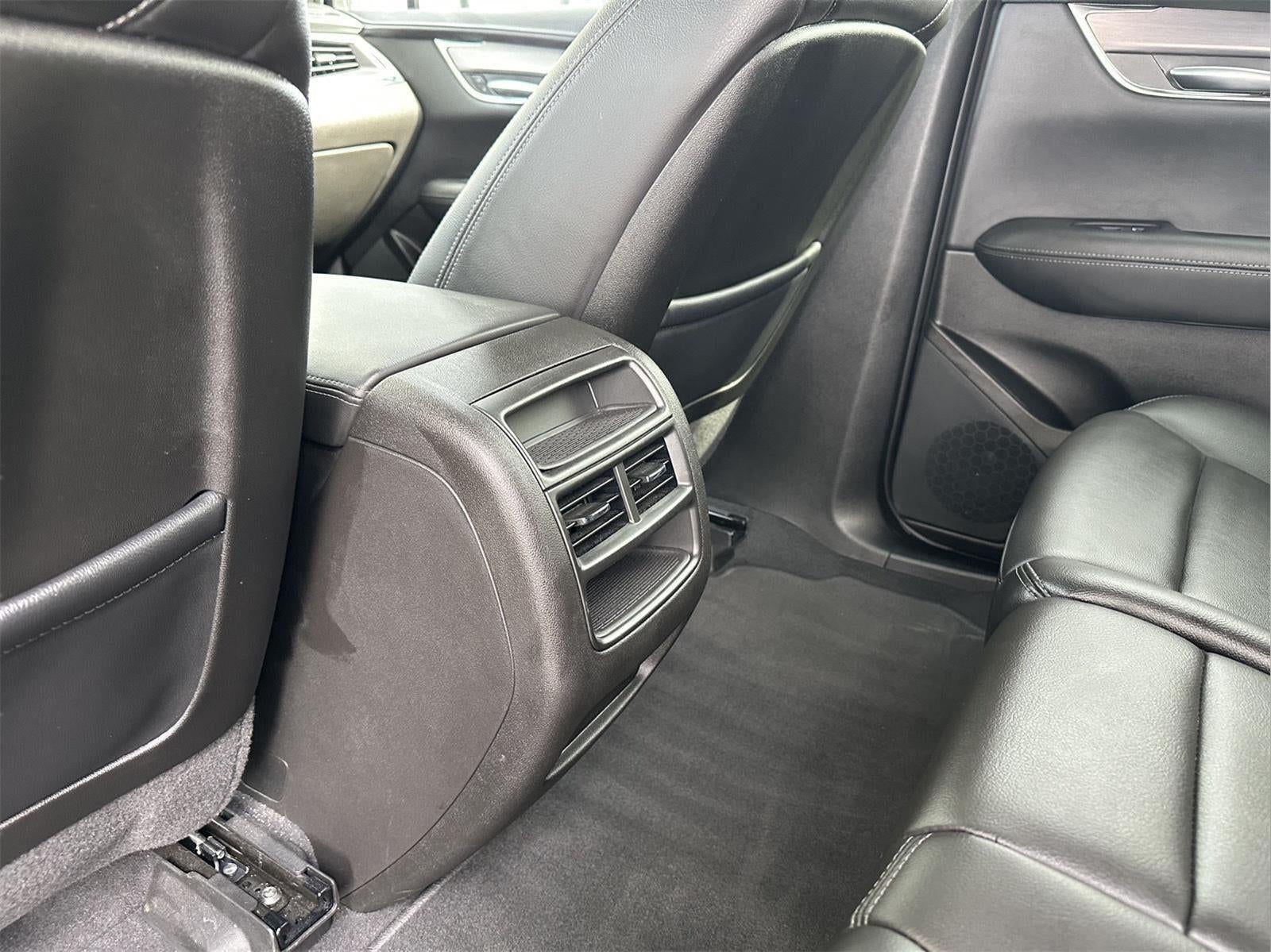 2023 Cadillac XT5 Luxury