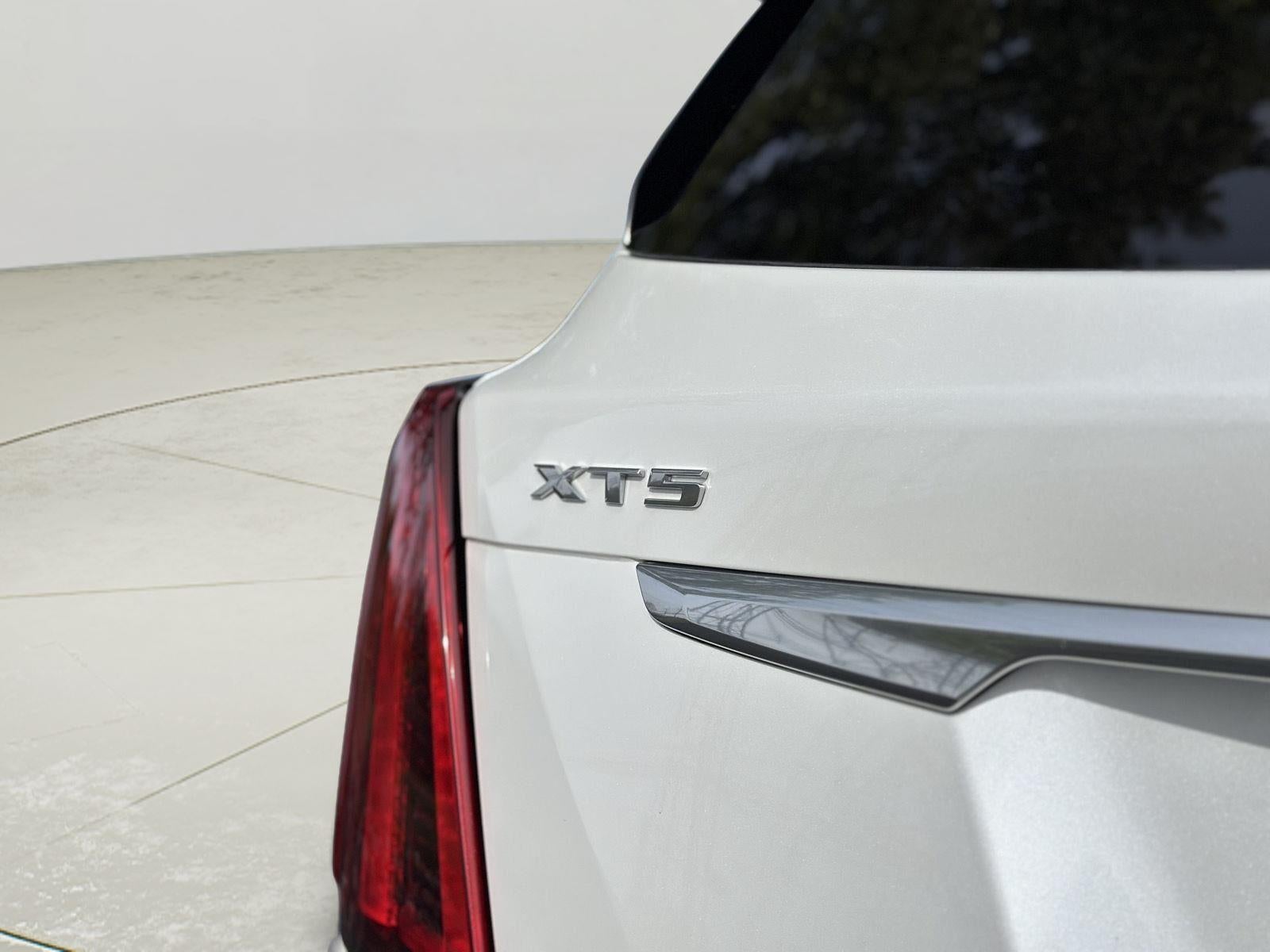 2023 Cadillac XT5 Luxury