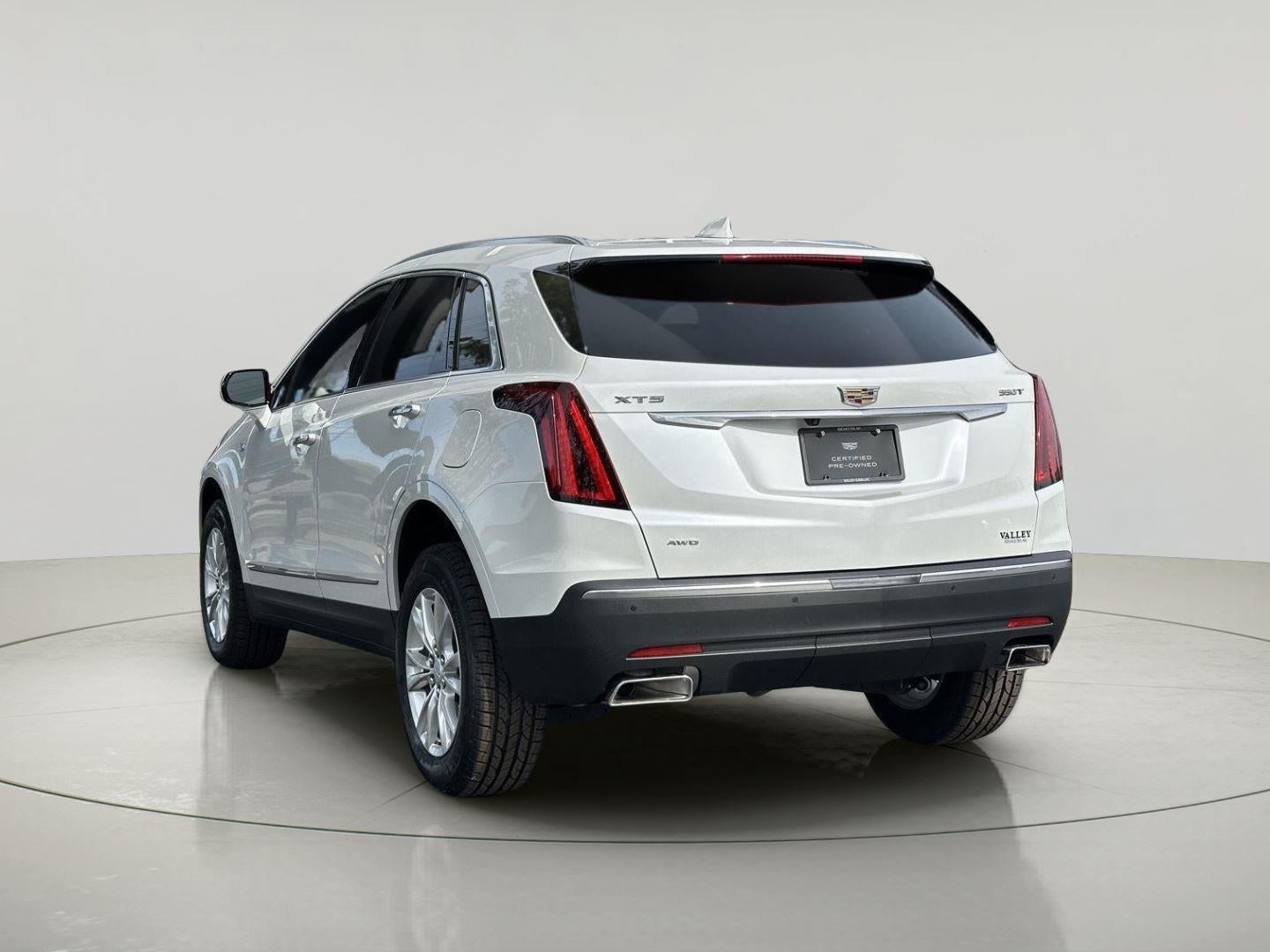2023 Cadillac XT5 Luxury