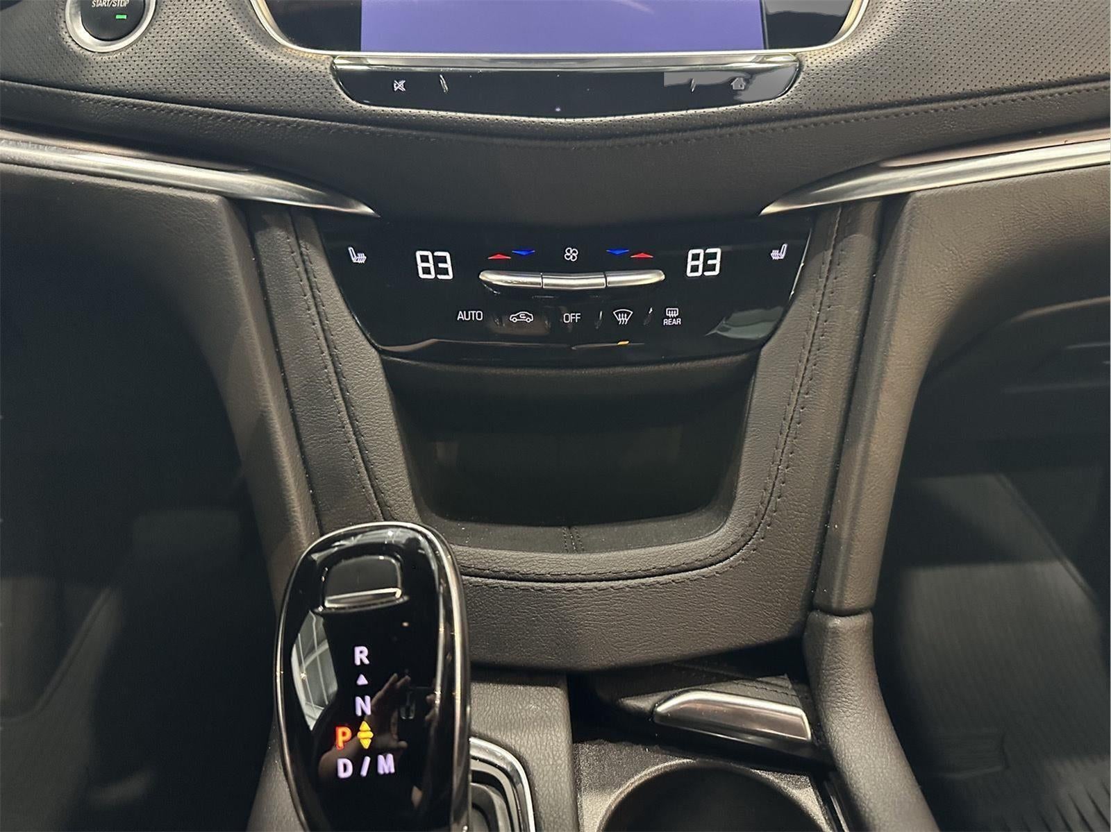 2024 Cadillac XT5 Luxury