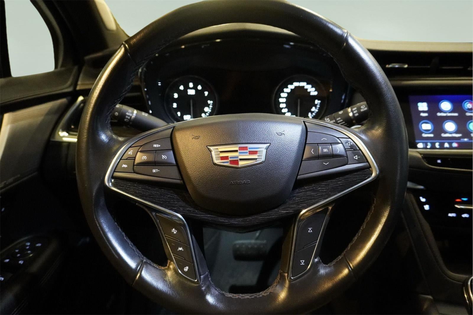 2020 Cadillac XT5 Premium Luxury