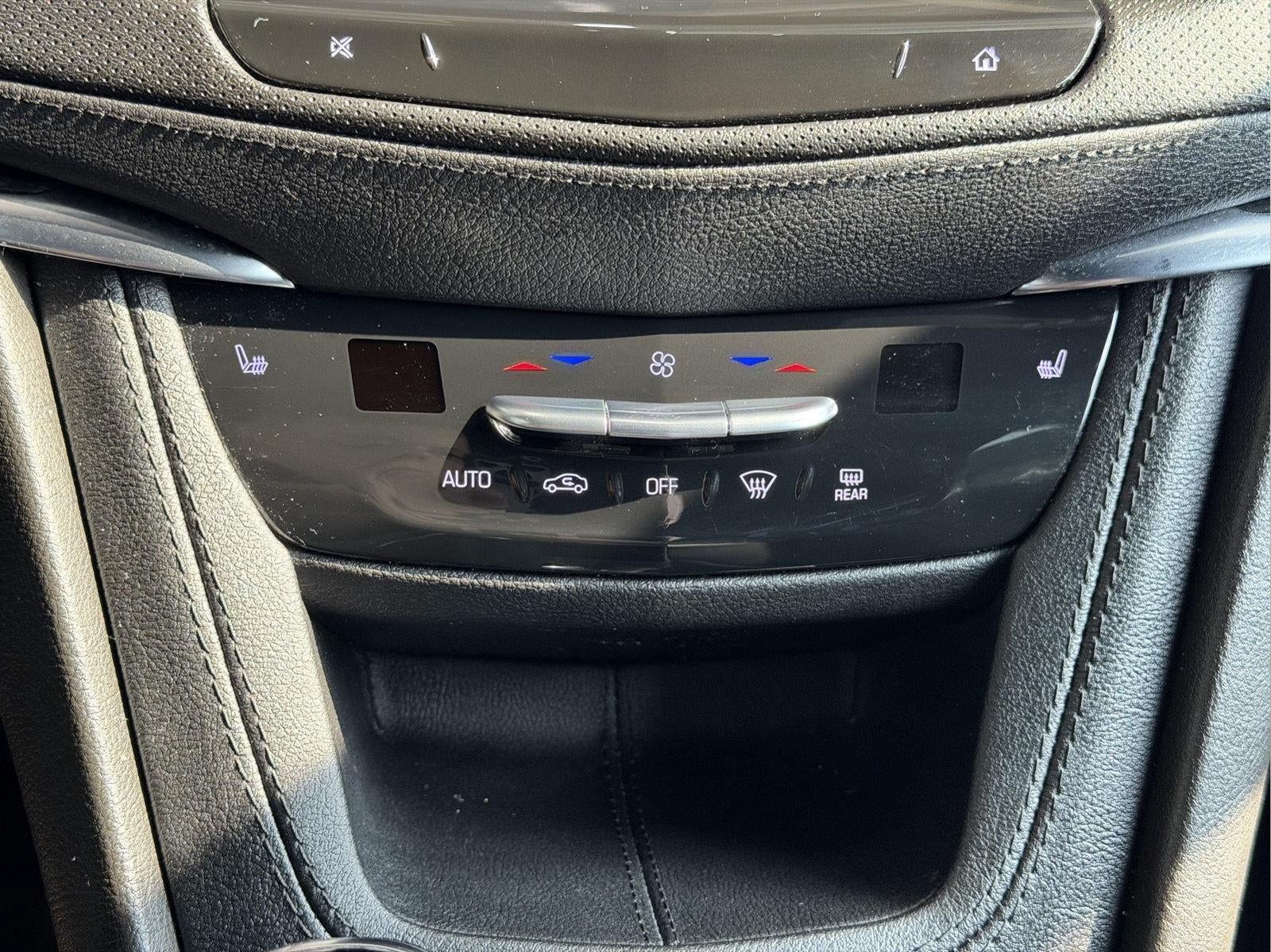 2023 Cadillac XT5 AWD Premium Luxury
